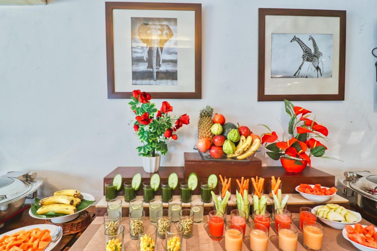 Hotel Clarks Collection Vadodara Bagian luar foto