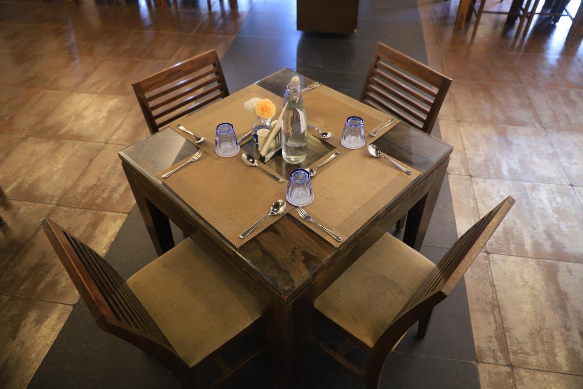Hotel Clarks Collection Vadodara Bagian luar foto